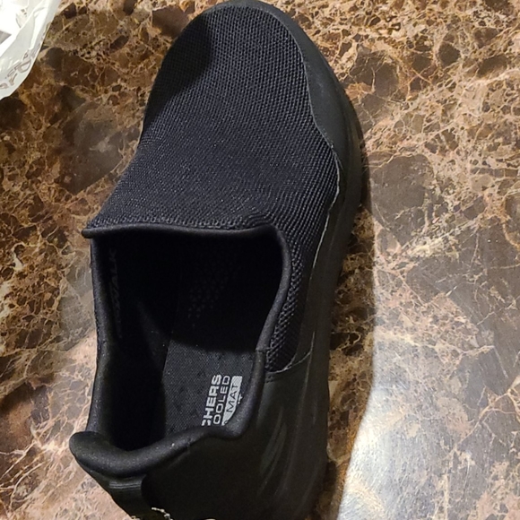 Skechers Shoes - Mens  Skechers Go Walk Max shoes size 12 extra wid